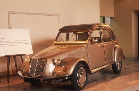 2cv_pop_1973.jpg