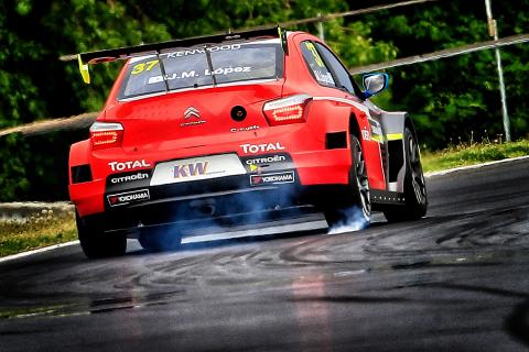 c-elysee_wtcc_2016_hungaroring_hongrie_17.jpg